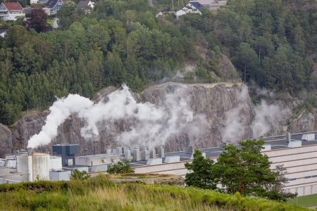 四川成都排污许可证要多久时间办理？了解更多排污许可证知识